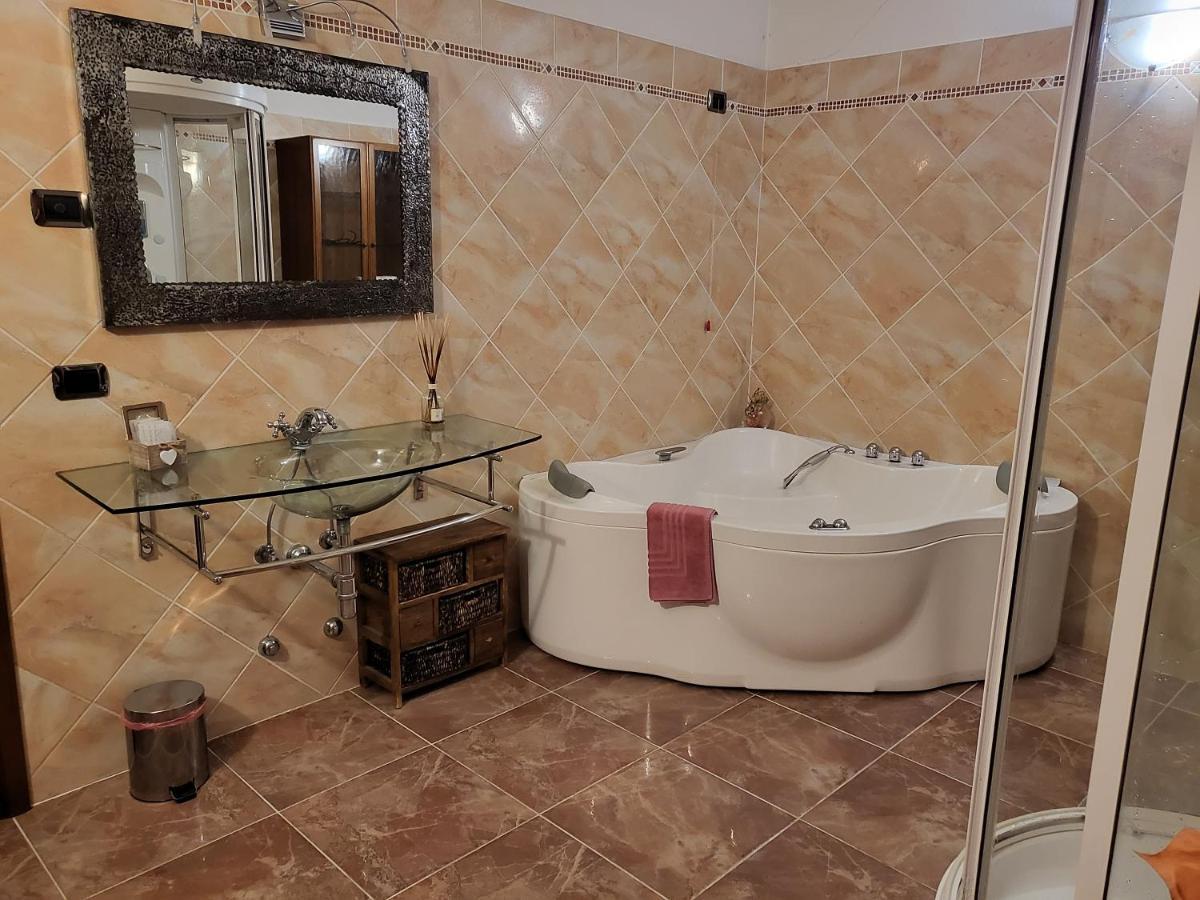 Appartamento Gobi Castel Condino Екстериор снимка